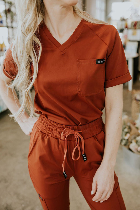 HAUT D'UNIFORME SHEPHERD SANS POCHE (COL EN V) - TERRACOTTA - WILL&YOU