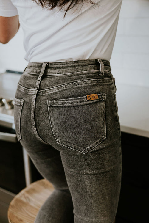 JEANS ÉMILIE -GRIS DÉLAVÉ- "LÉGER DÉFAUT"