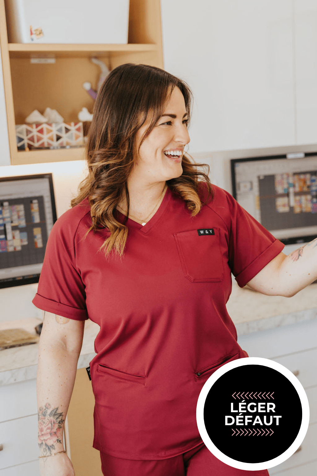 HAUT D'UNIFORME SHEPHERD AVEC POCHES (COL EN V) - BOURGOGNE - "LÉGER DÉFAUT" - WILL&YOU