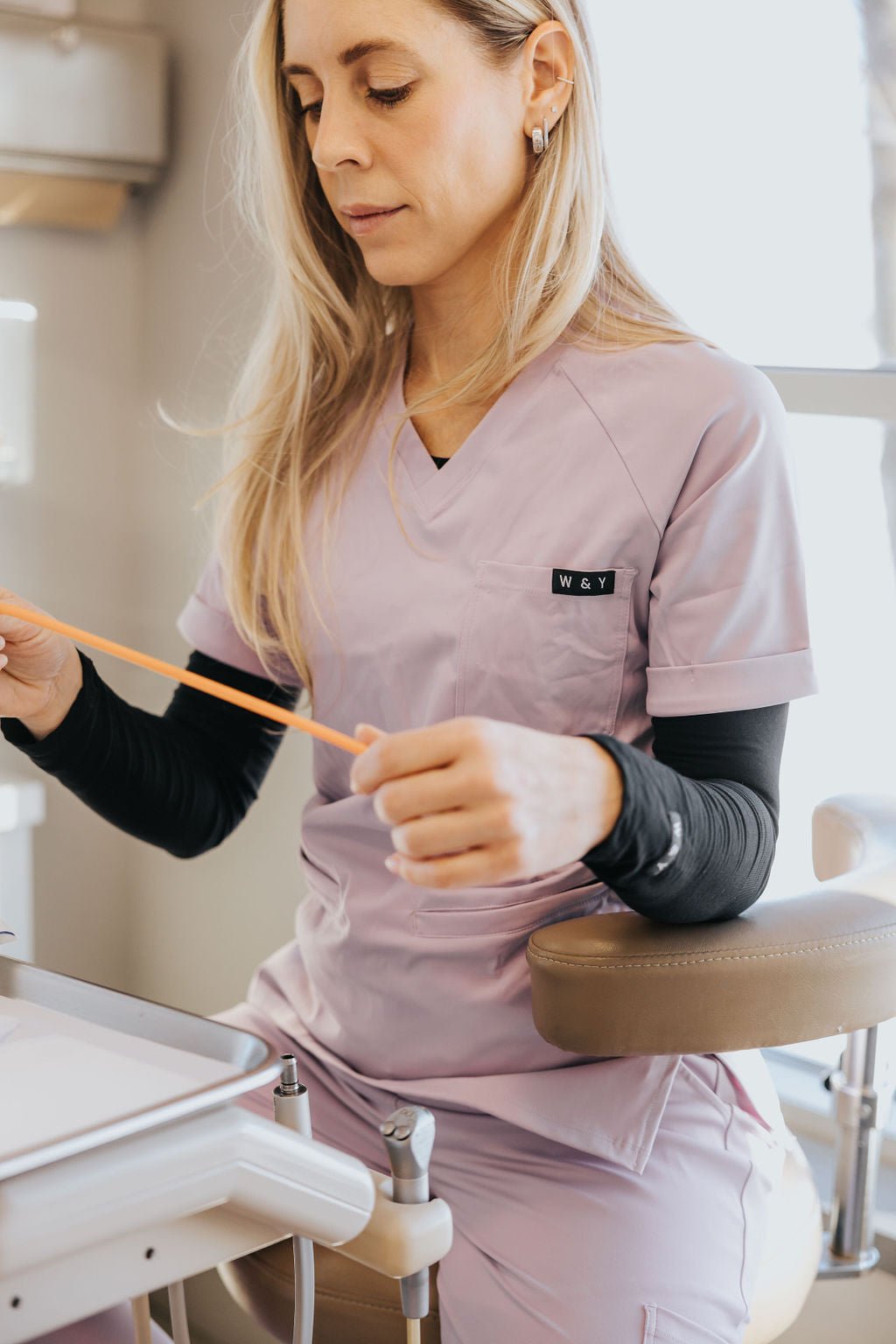 HAUT D'UNIFORME SHEPHERD AVEC POCHES (COL EN V) - LILAS - WILL&YOU