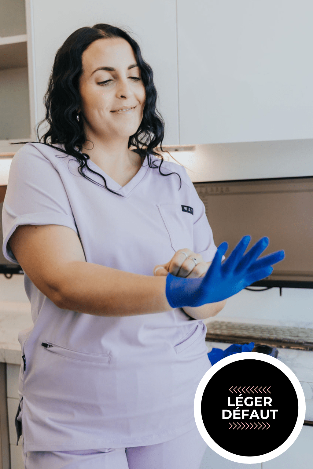 HAUT D'UNIFORME SHEPHERD AVEC POCHES (COL EN V) - LILAS - "LÉGER DÉFAUT" - WILL&YOU