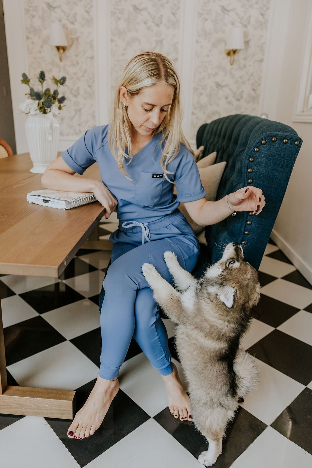 HAUT D'UNIFORME SHEPHERD SANS POCHE (COL EN V) - BLEU ACIER - WILL&YOU